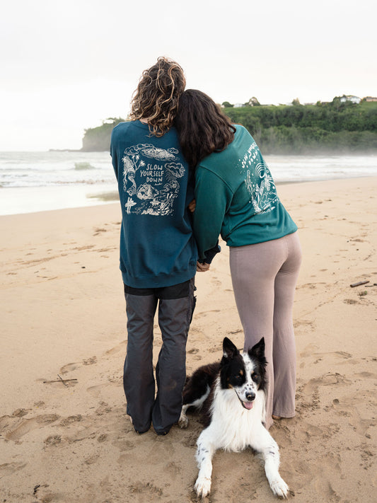 Kauai Scene Crewneck | Organic Cotton | Slow Yourself Down - Crewneck